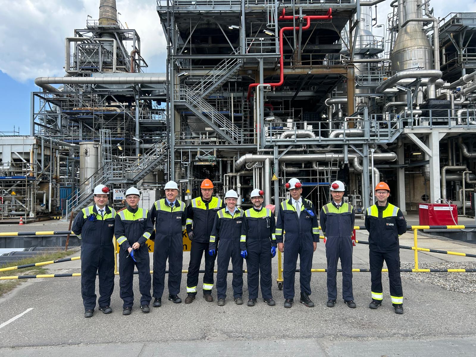 %media.blog.imagealternatetextformat%